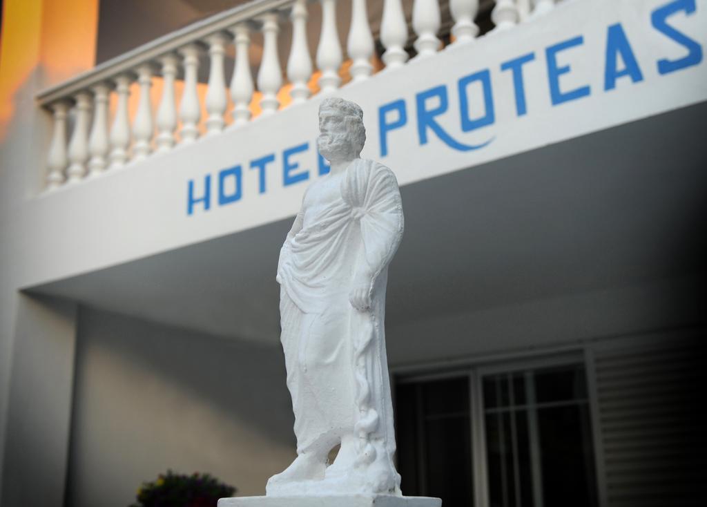 Hotel Proteas Órmos Prínou Eksteriør billede